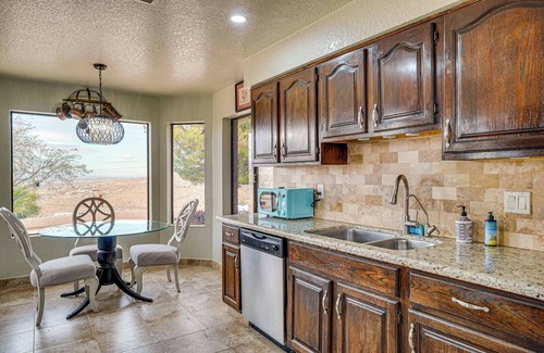 Rio Rico Casa | Views + Fire Pit: Hilltop Retreat in Rio Rico!