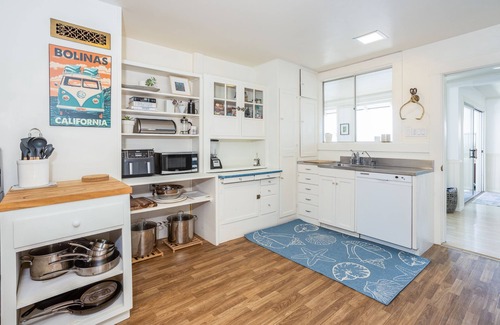 Bolinas Casa | Views for miles of the Ocean and Bolinas Lagoon