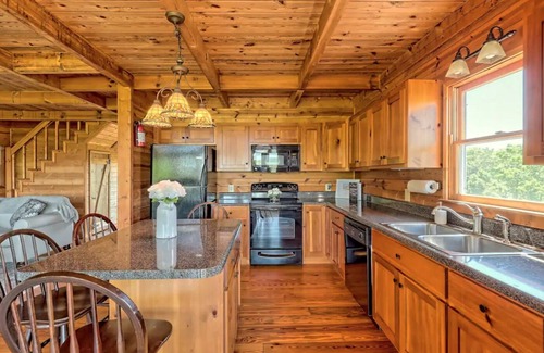 Clayton Cabina | VIEWS! Mountain Sunsets & Stars! - The Green Cabin