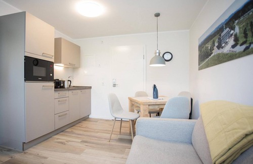 Neuastenberg Apartamento | Views of the beautiful mountains of Sauerland from this practical apartment