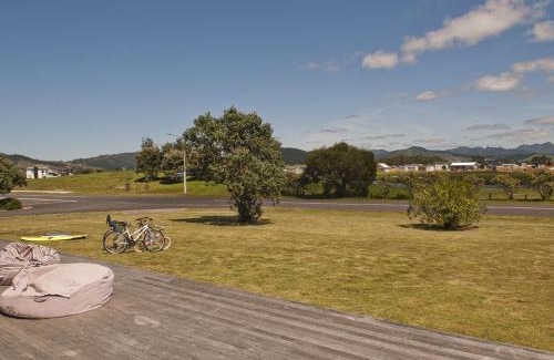 Matarangi Casa | Views on Matarangi - Matarangi Holiday Home