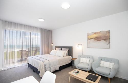 Greymouth Casa | Views over Tasman, New luxury boutique studio overlooking the Tasman Sea
