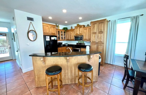 Morgantown Casa | August Discounted! Views, Pools, Tennis & Pickleball