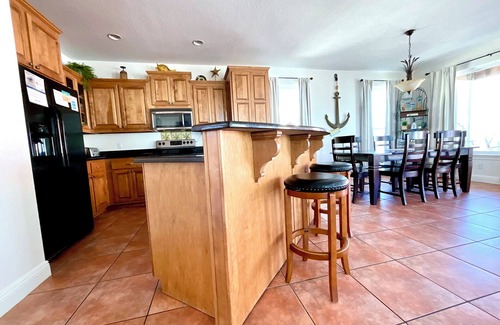 Morgantown Casa | August Discounted! Views, Pools, Tennis & Pickleball