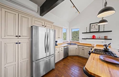 Ridgway Casa | Views Views and more Views
