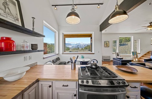 Ridgway Casa | Views Views and more Views