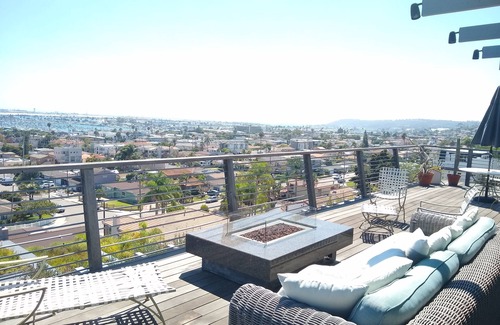 Roseville - Fleet Ridge Casa | 5 estrellas Architectural Digest Designer Spa ¡VISTAS!
