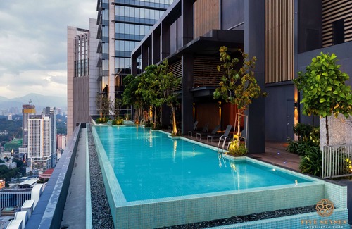 Kampung Haji Abdullah Hukum Apartamento | ViiA Residences in KL Eco City, Five Senses