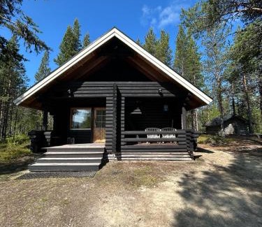 Enontekio Casa | Viihtyisä mökki riekkojen mailla Hetassa