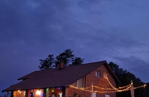 Mladenovac Casa | VIKENDICA GARAŠKI KUTAK