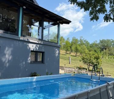 Laktasi Casa | Vikendica Radoš