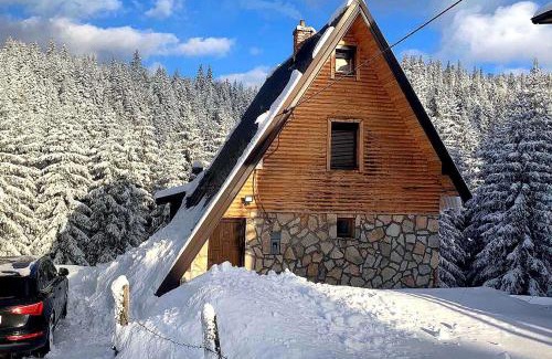 Kasidoli Casa | Vikendice Jahorinska Dvorišta