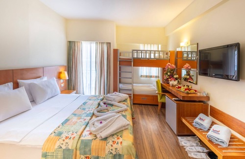 Kiris Hotel | Viking Park Hotel