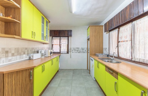 San Martín de Valdeiglesias Villa | Villa 'Finca El Palomar De La Viña' con vistas a la montaña, piscina privada y Wi-Fi