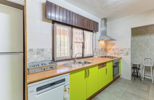 San Martín de Valdeiglesias Villa | Villa 'Finca El Palomar De La Viña' con vistas a la montaña, piscina privada y Wi-Fi