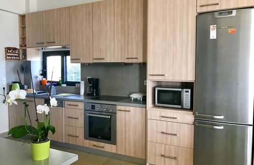 Marathon Villa | VILLA CALYPSO-Piscina privada-Ideal para vacaciones-Vista al mar-solo 45 min. de Atenas