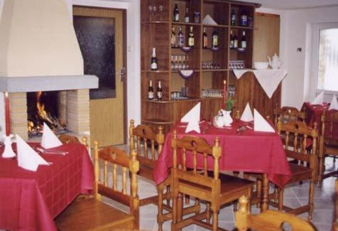 Stara Lesna Cama Y Desayuno | Vila Altwaldorf B&B Vysoke Tatry