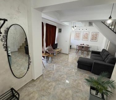 Jibert Casa | Vila Arkade Mamaia Nord