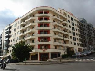 Sao Martinho Hotel | Vila Baleira Residence