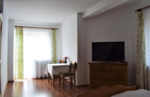 Cioplea Casa | Vila Brad