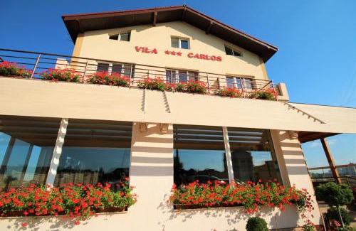 Sanmartin Casa | Vila Carlos