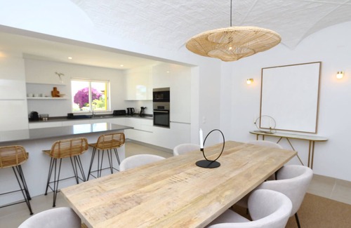 Aldeia do Golfe Casa | Vila Chez Lee Aldeia do Golf, CleverDetails, Sleeps 6, quiet area