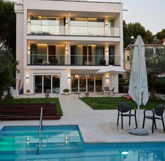 Golem Apartamento | Vila Eva