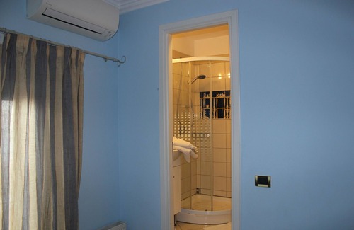 Constanta Cama Y Desayuno | Vila Flavia B&B