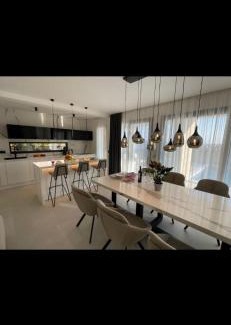 Businci Villa | Vila Karla
