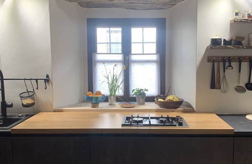 Stanjel Apartamento | Vila Kobdilj 1835 – Kajža Apartment | Cozy Retreat with Terrace