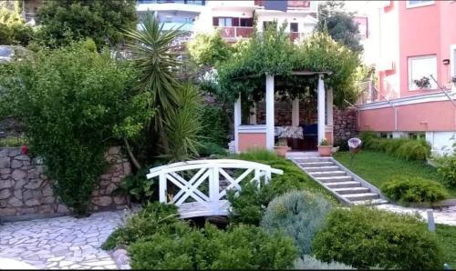 Petrovac Apartamento | Vila Koral