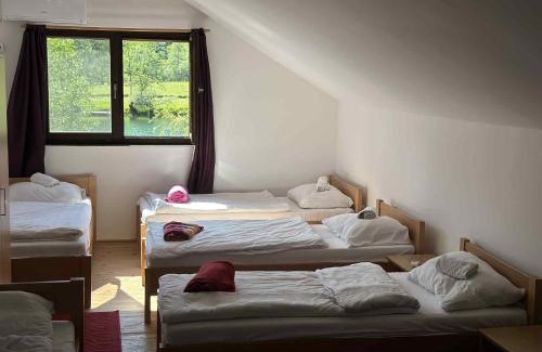Jezero Casa | Vila kraljice Teute