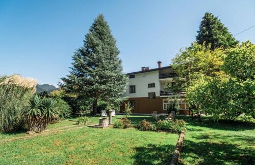 Most na Soci Apartamento | Vila Labod, Unique Villa At The Lake
