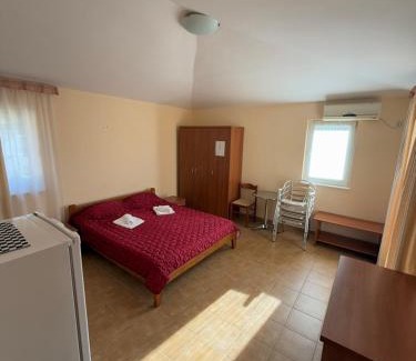 Sutomore Apartamento | Vila Laguna