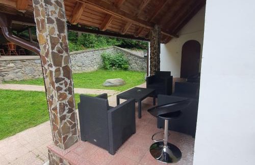 Cartisoara Casa | Vila Luca's