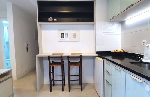 Vila Madalena Casa | Vila Madalena Studio | garage | balcony | pool