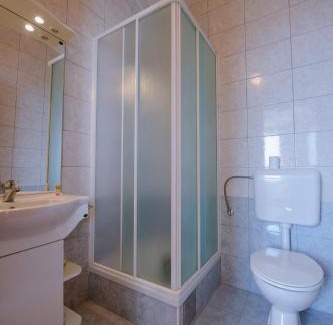 Brist Casa | Vila Maric