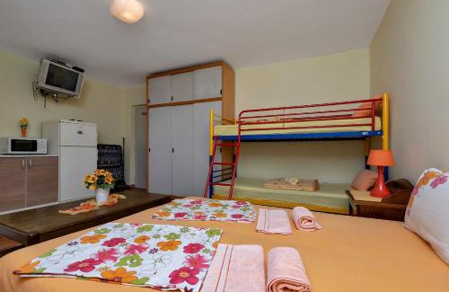 Krvavica Apartamento | Vila Milena