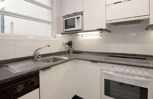 La Vila Olimpica del Poblenou Apartamento | Vila Olímpica: Sant Martí - Sardenya by Interhome