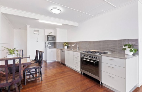 Urangan Casa | Vila Paus Satu - Ocean Views Hervey Bay