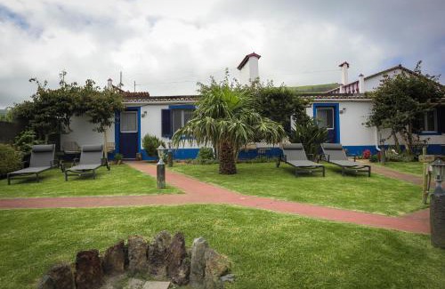 Bretanha Casa | Vila Pilar Praia - Rural Apartment in the countryside of São Miguel