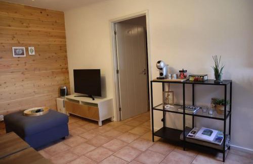 Bretanha Casa | Vila Pilar Praia - Rural Apartment in the countryside of São Miguel