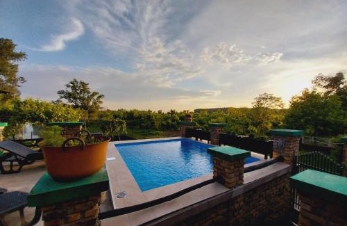 Jarak Villa | Vila Sava