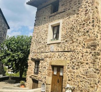 Santa Pau Apartamento | ViLA VELLA 1