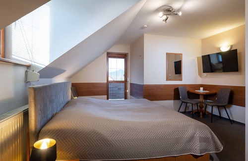 Rajecke Teplice Casa | Vila Viktória