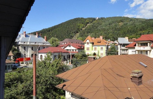 Piatra Neamt Casa | Vila Villador