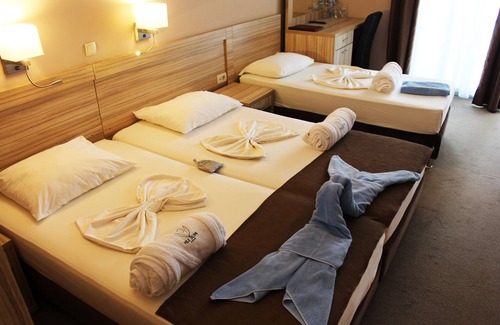 Petrovac Hotel | Vile Oliva Hotel & Resort