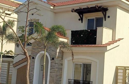 New Cairo Casa | Vill in Elasema eledaris maksed compound