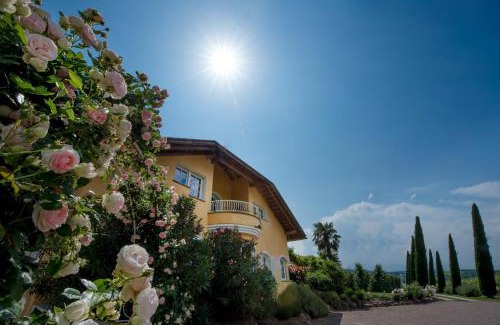 Cornaiano Apartamento | Villa Raifer