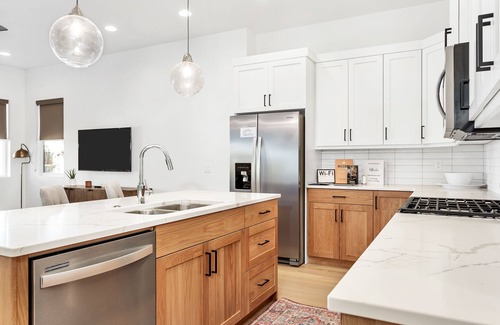 Bloomington Casa | Villa 12 - Pet Friendly 4 Bedrooms